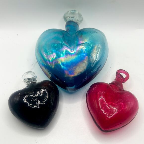 Hand Blown Mexican Glass Hearts Ornaments Iridescent Blue, Amethyst, Ruby Red - Picture 2 of 7